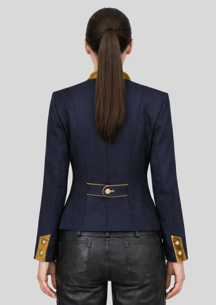 Rückansicht alpine Damenjacke blau