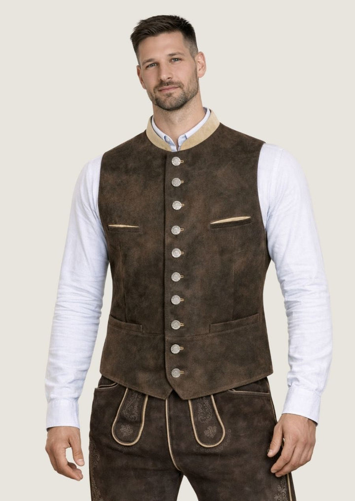 Braune Herren Weste im Oktoberfest Stil, perfekt als Wiesn Outfit