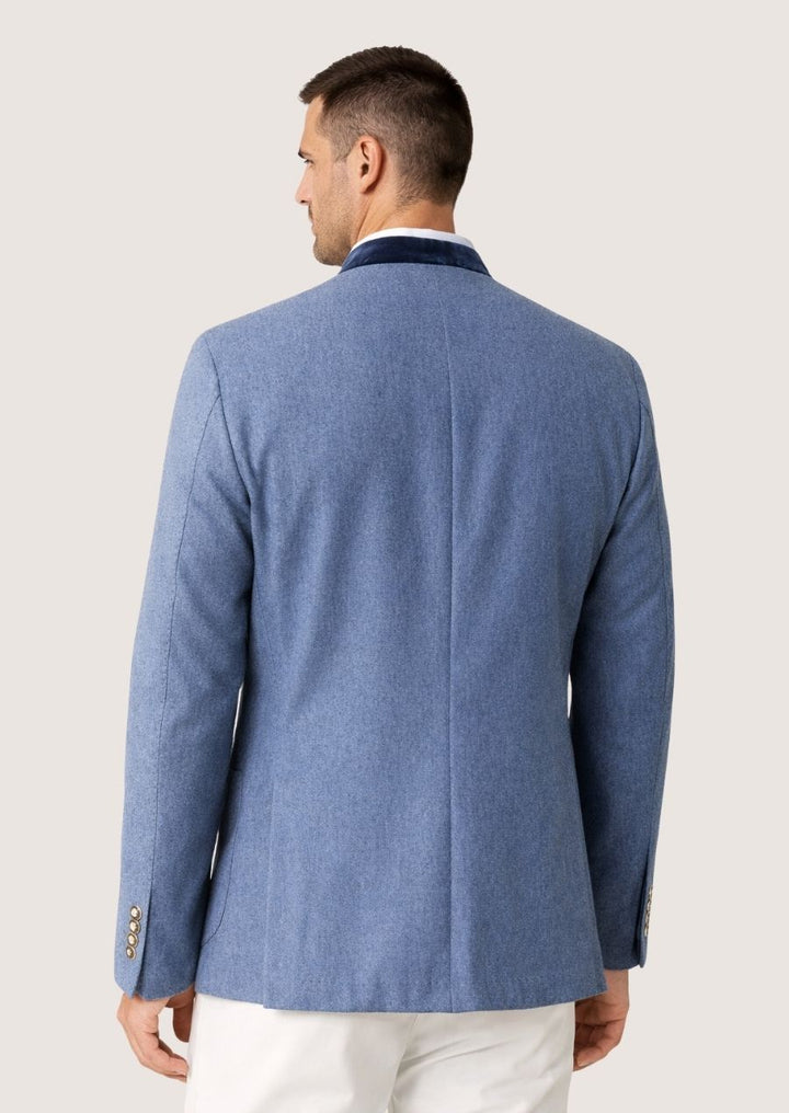 Eleganter Herren Trachtenjanker in Hellblau mit traditionellem Stehkragen