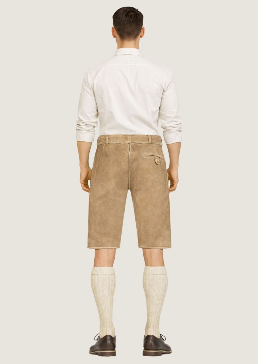 Deutsche Trachtenlederhose in traditioneller Ausführung für Oktoberfest Feiern