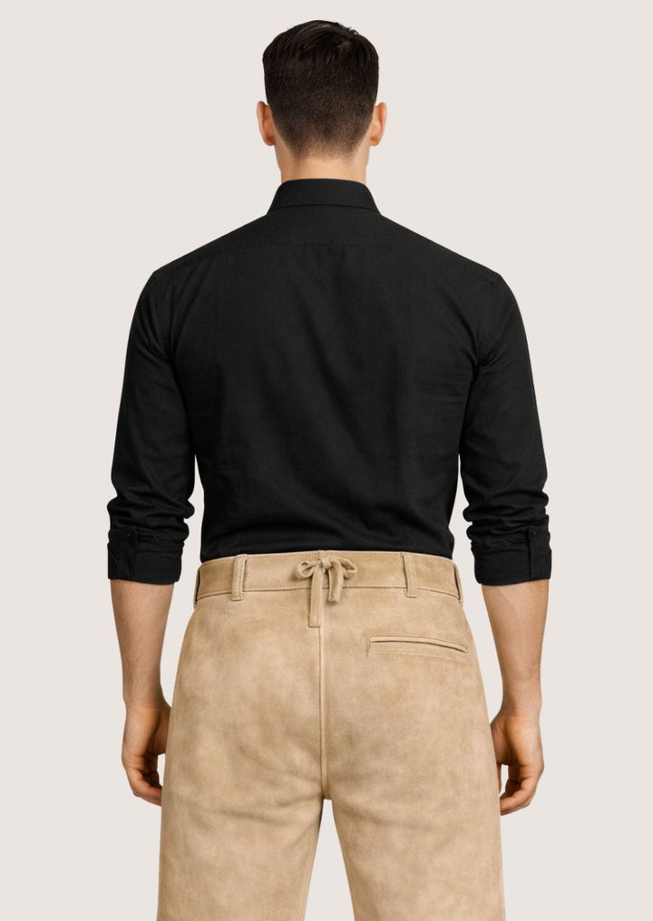 Herren Trachtenhemd in Schwarz im klassischen Oktoberfest Stil