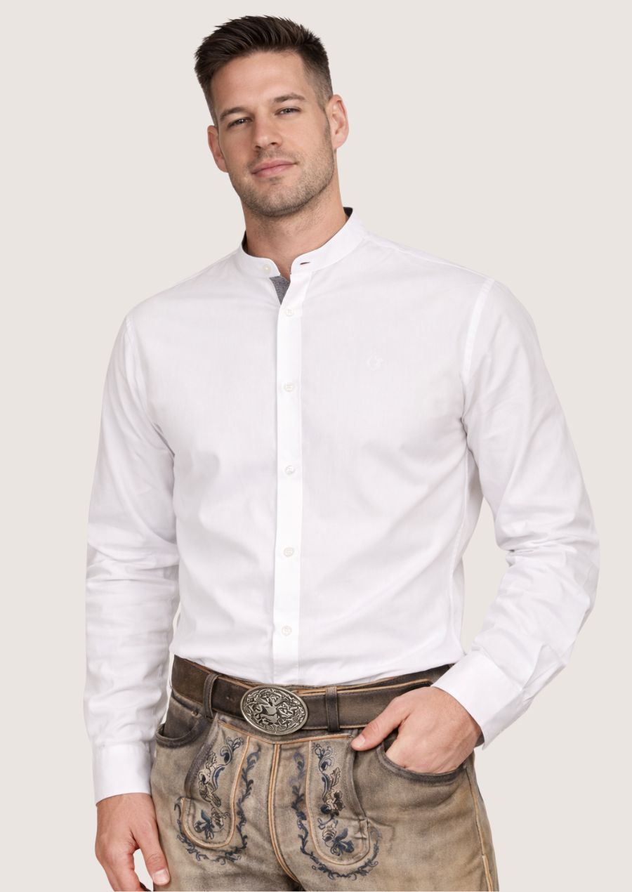 Trachtenhemden für Herren im traditionellen Look mit hohem Komfort